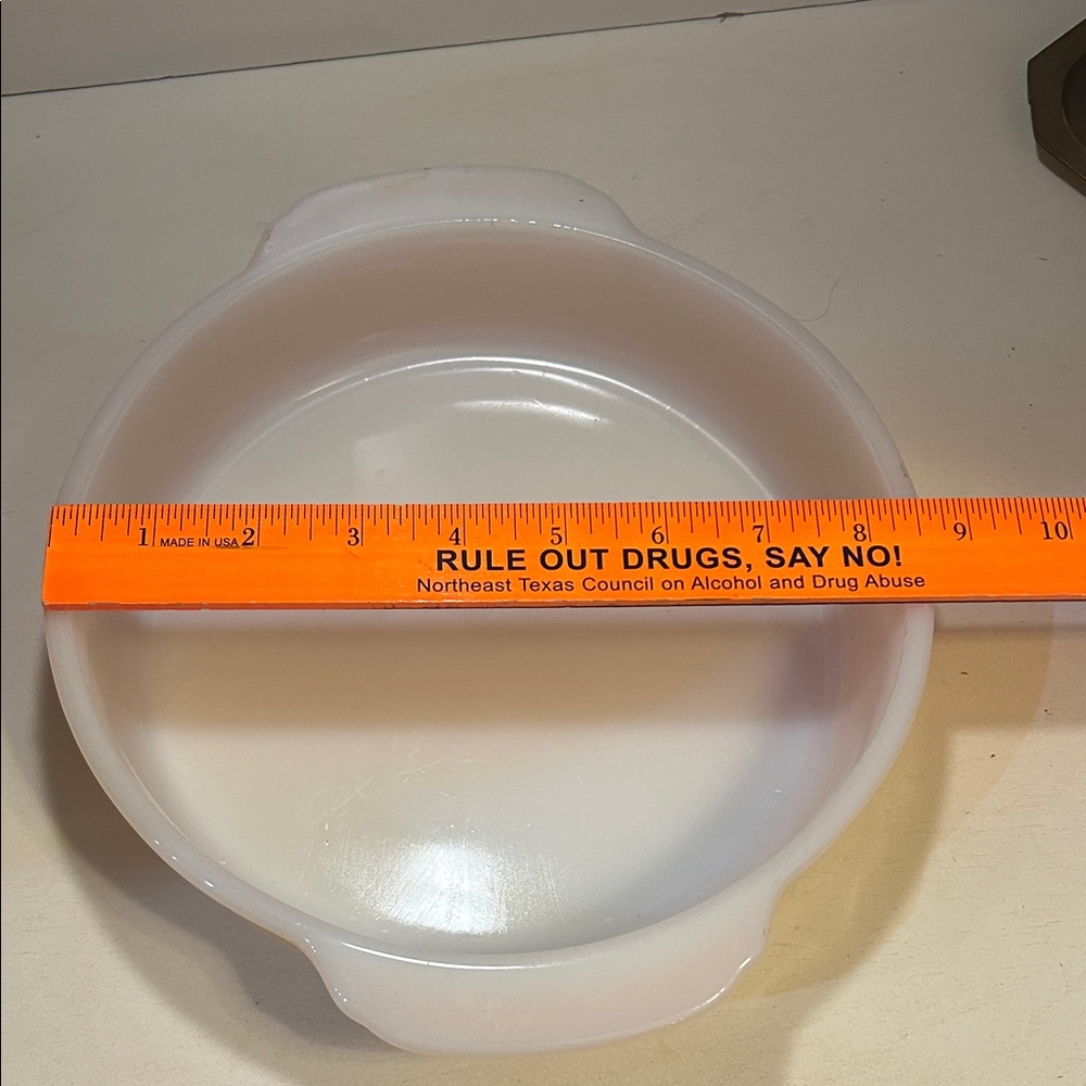 Vgt Anchor Hocking Fire King peach lustre round casserole dish. - Picture 7 of 7